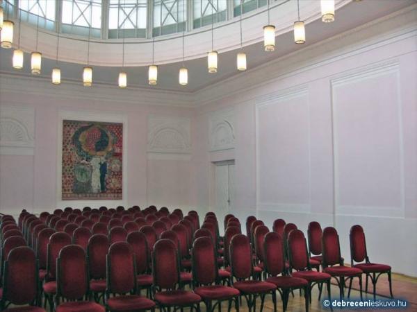 Iparkamara Utcai Hazassagkoto Terem Debrecen