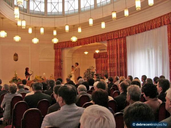 Görögkatolikus püspöki helynöki hivatal nyílt Debrecenben