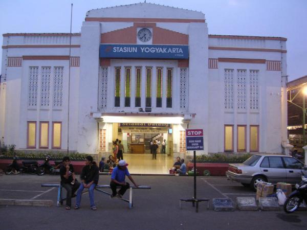 Stasiun Tugu - Yogyakarta