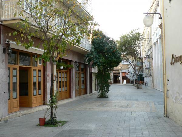 Laiki Geitonia Restored pedestrian area within the walled city, east of eleftheria square. wikimapia