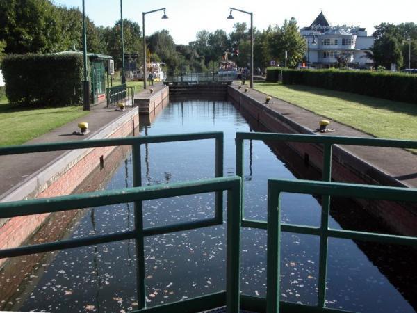 Orthopäde Mülheim An Der Ruhr Leineweberstraße Ruhrschleuse Mülheim - Mülheim an der Ruhr