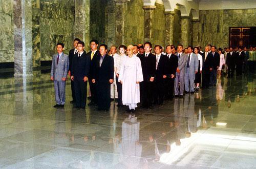 Palac Kumsusan Mauzoleum Kim Ir Sena Pjongjang Phenian