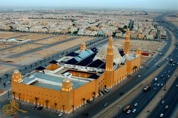 جامع الراجحي بحي الجزيرة الرياض
