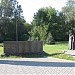 Памятник уничтоженному немцами поселку водников в городе Киев