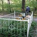 Могила погибших жителей поселка в городе Киев