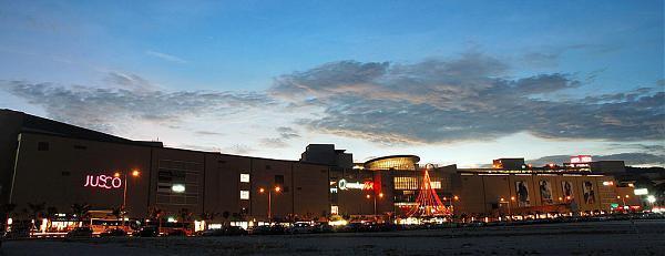 Queensbay Mall George Town