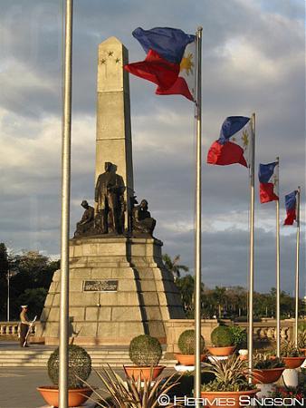 Monumento ni Jose Rizal - Maynila