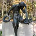 Бронзовая скульптура «Скорбящий гений» в городе Архангельское