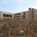 Крупный недостроенный многоэтажный объект в городе Владивосток