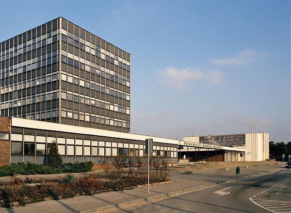 nicolaus copernicus university campus torun