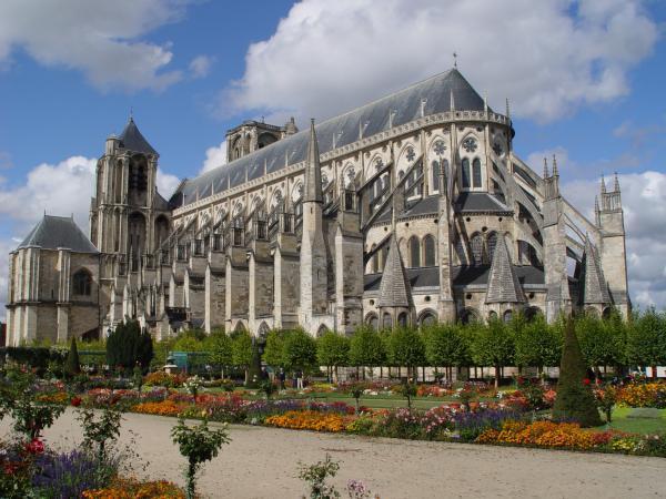 Kathedrale von Bourges - Бурж | Kathedrale, Kirche, UNESCO Weltkulturerbe