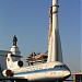 Самолёт Як-42 в городе Москва