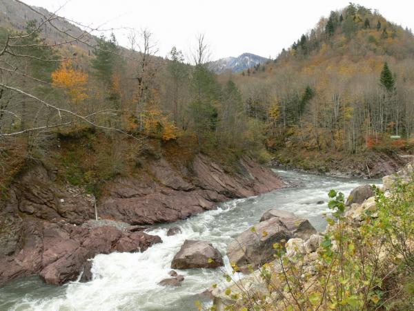 Порог перекат каньон