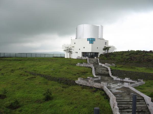 Iucaa top girawali observatory
