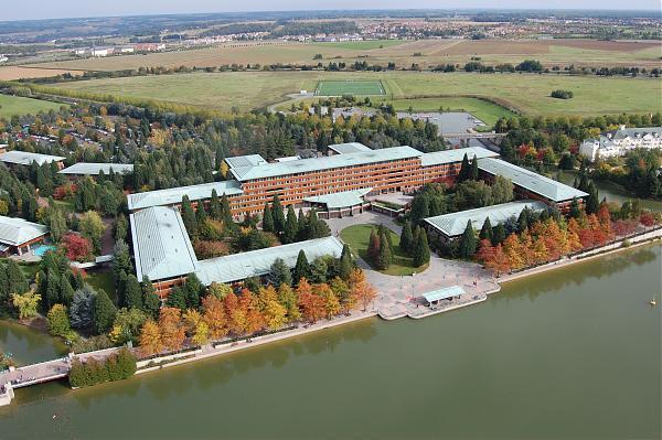 Disney S Sequoia Lodge Marne La Vallee Disney Hotel