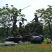 Patung Anak-anak Memancing Ikan, Telaga Golf Sawangan di kota Depok