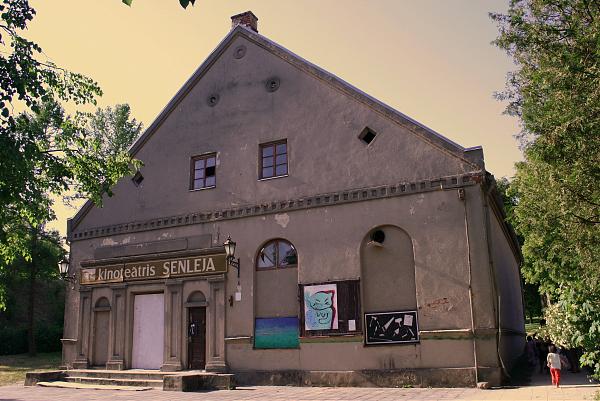 Cinema "Senleja" - Kandava
