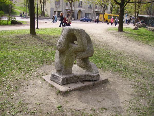 http://photos.wikimapia.org/p/00/00/37/70/32_big.jpg