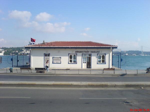 Arnavutkoy Iskelesi Istanbul Ili