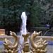Фонтан с рыбами в городе Москва