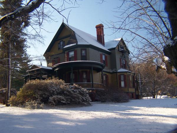 Laurel Hollow, New York