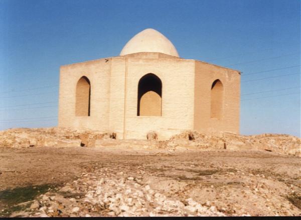 كيف دخلت عمارة القبور و الأضرحة القبة الضريحية إلى الإسلام