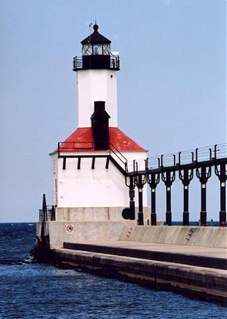 Michigan City East Pierhead Lighthouse