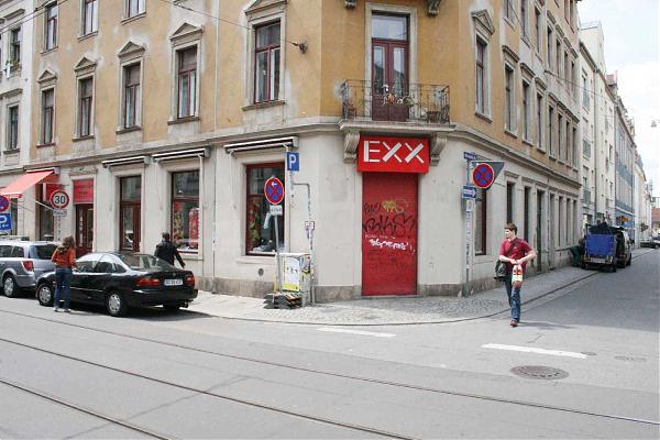EXX seit 1997, der Hugo Boss Laden Dresden