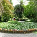 Круглый бассейн с растениями (ru) in Sokhumi city