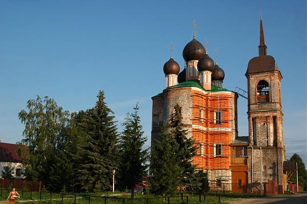 Церковь вознесения господня д бурцево 120 фото