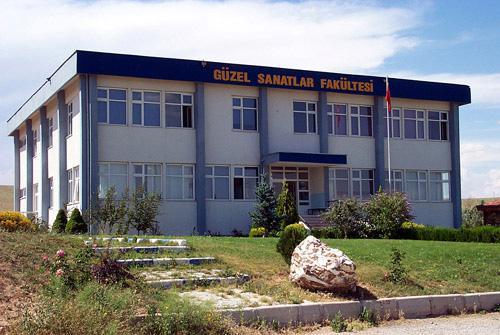 s u guzel sanatlar fakultesi eski bina konya buyuksehir belediyesi