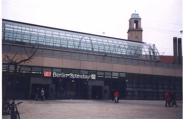 Berlin Springpfuhl station #