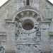 Chapelle de l'hôpital et sa galerie d'accès dans la ville de Caen