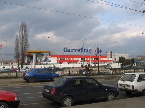 Complexul Comercial Carrefour Orhideea 2003 Bucuresti
