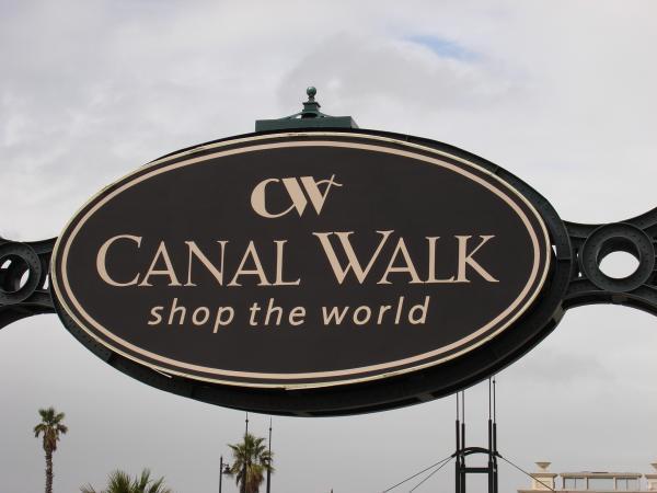 canal walk sneaker stores