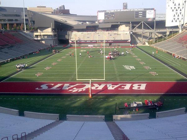 Nippert Stadium - Wikipedia