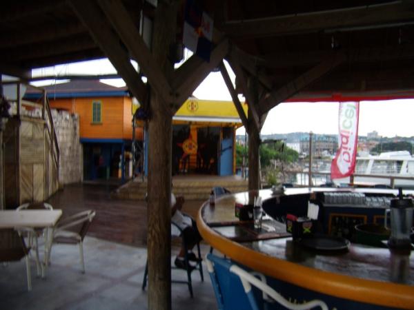 Pier 1 pub best sale table and chairs