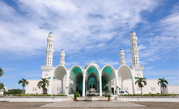 Kota Kinabalu City Mosque - Kota Kinabalu