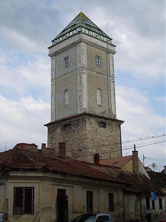 turnul pompierilor turnul lăcătuşilor sau turnul de pe strada