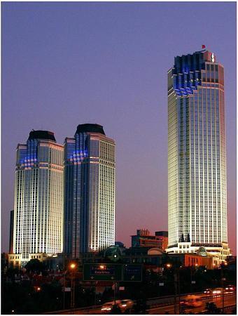 is bank towers istanbul province