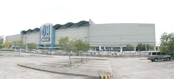 SM City Bacoor Main Building Bacoor sm-city-bacoor-main-building-bacoor