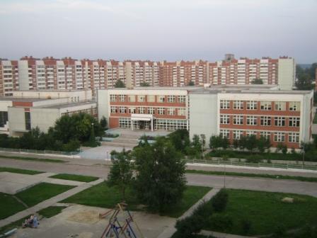 Үлкен мүшесі бар кисканы сиқырлады