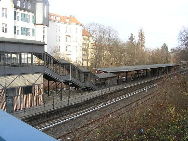 S Bahnhof Botanischer Garten 1000 Garten Design Ide