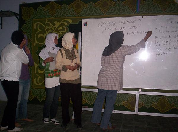 Effective English Conversation Course (EECC) Pare Kediri (id) Pare Effective English Conversation Course (EECC) Pare Kediri (id) Pare