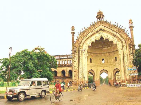 Rumi Darwaza Lucknow