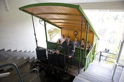 Funicular Station Fribourg In 1970, the city of fribourg gave up the installations to the public transportation of the city (transports en. funicular station fribourg