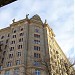 Скульптурное оформление угла крыши дома в городе Москва