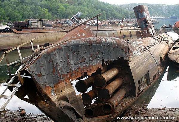 Naval Ships' and Submarines' Graveyard