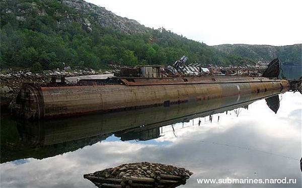 Naval Ships' and Submarines' Graveyard