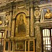 Interior de la catedral en la ciudad de Sevilla